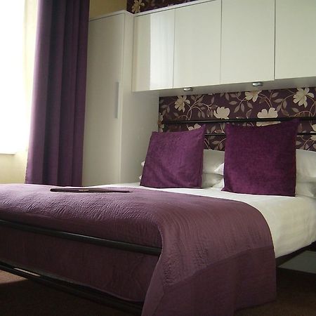 Langdon Villa Guest House Tenby Kültér fotó